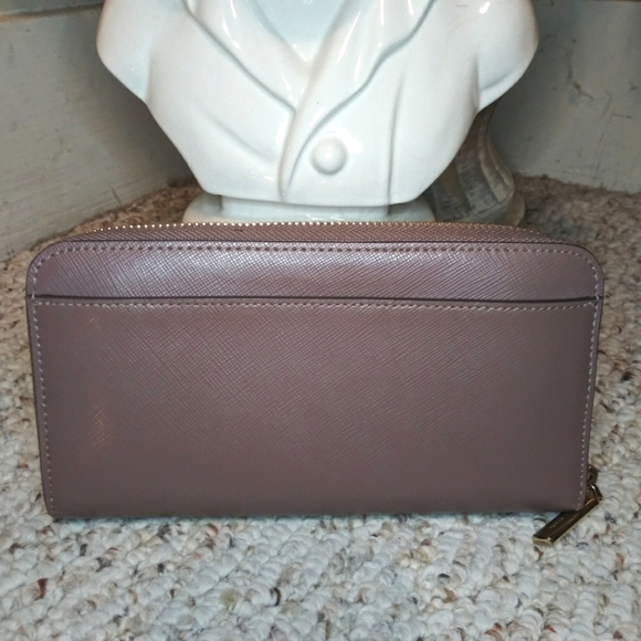 Kate Spade Taupish Lavender Large Continental Zip Around Leather Wallet - Picture 7 of 13